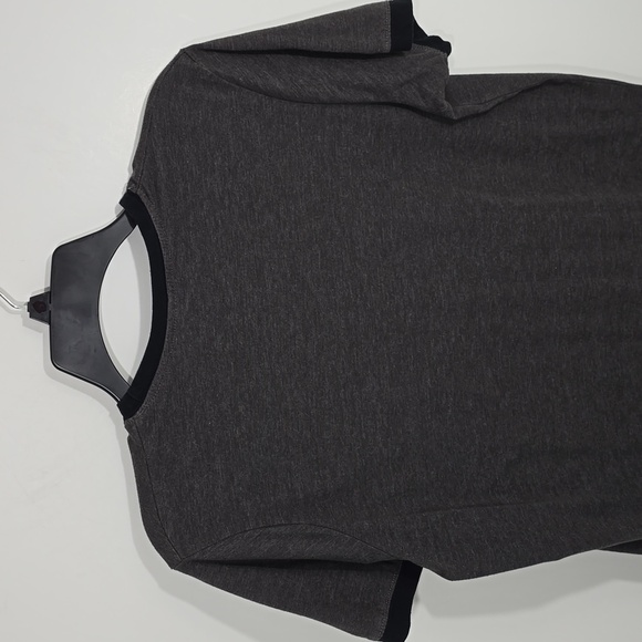 {Universal Studios} Men's Vintage Jurassic Park Print Grey Tshirt - Picture 6 of 9